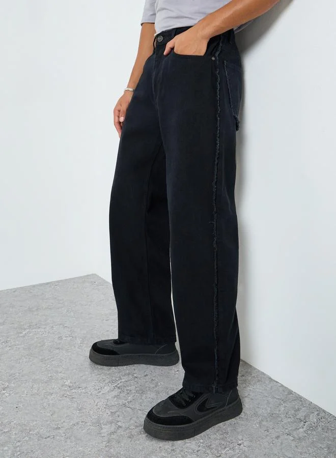 Styli  Men Black Solid Loose Fit Jeans for Men | Best Price UAE